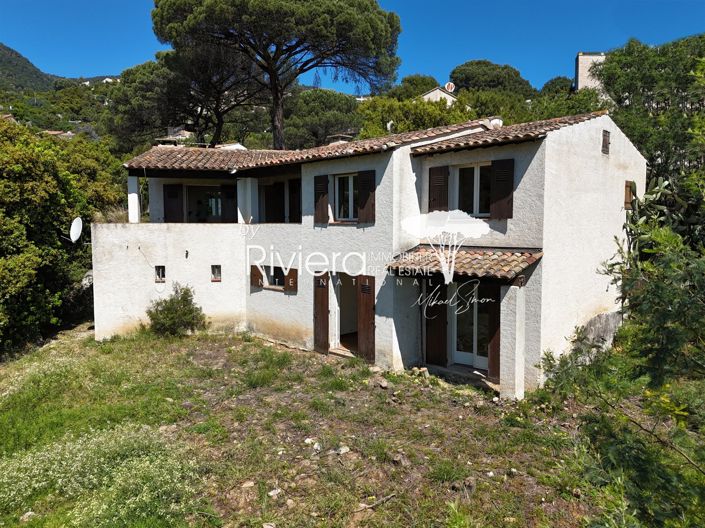 Image No.2-5 Bed House for sale