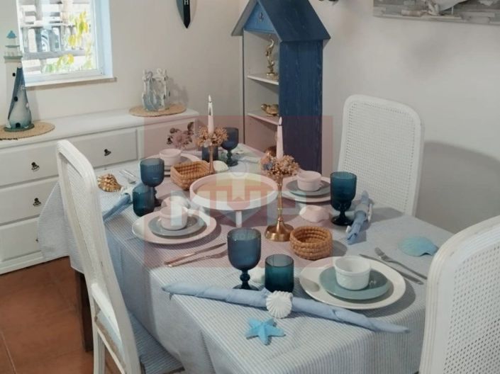 Image No.13-6 Bed House for sale