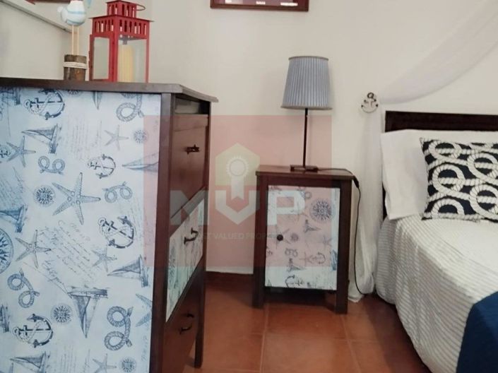 Image No.19-6 Bed House for sale
