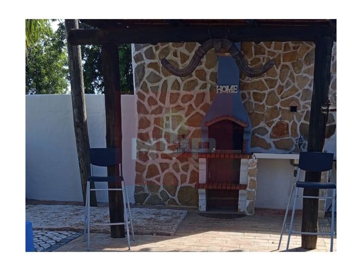 Image No.21-6 Bed House for sale