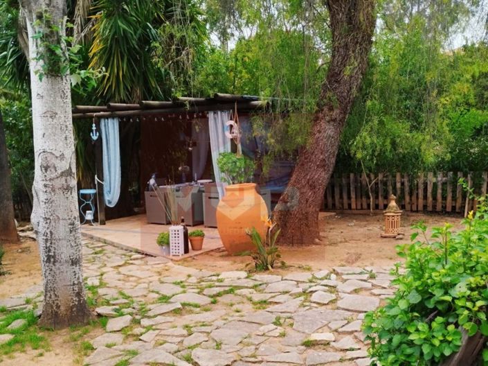 Image No.7-6 Bed House for sale