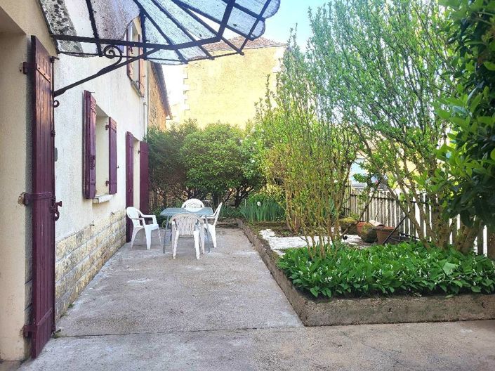 Image No.10-4 Bed House for sale