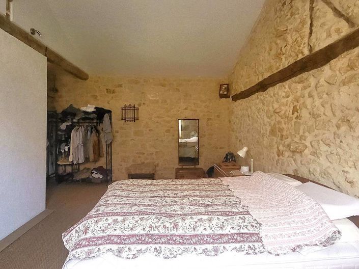 Image No.3-4 Bed House for sale