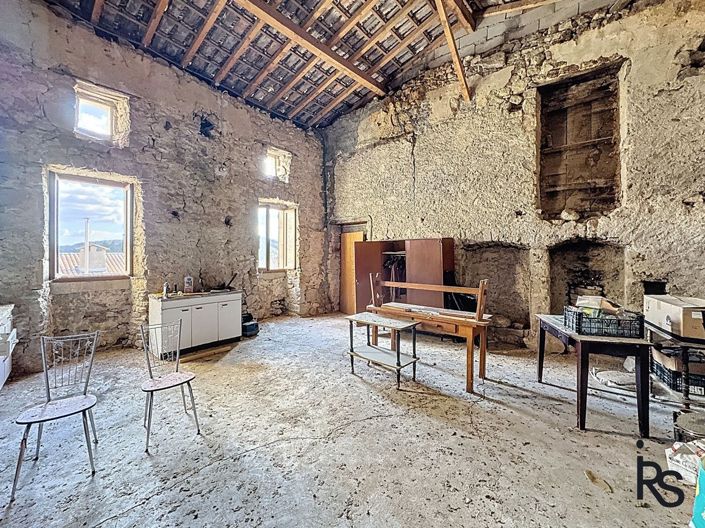 Image No.16-4 Bed House for sale