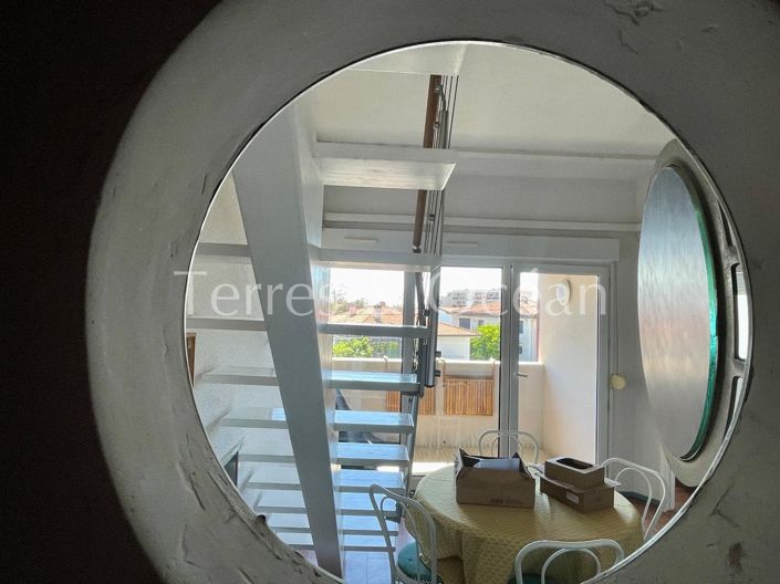Image No.12-3 Bed Apartment for sale