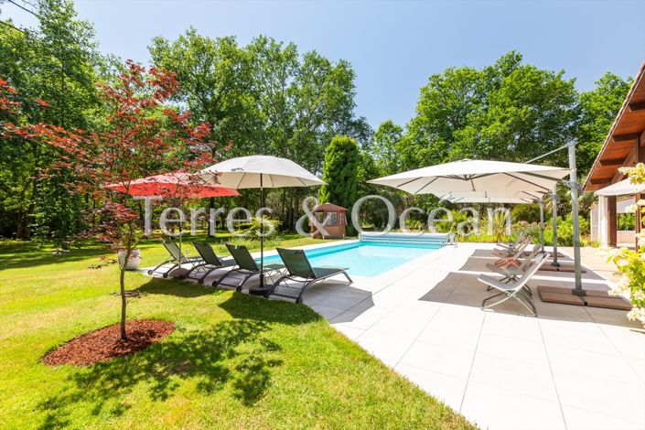 Image No.7-6 Bed House for sale