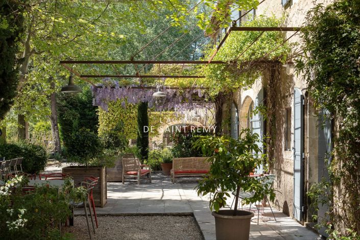 Image No.6-7 Bed House for sale