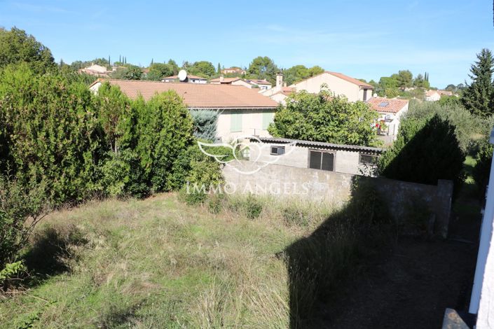 Image No.13-2 Bed House for sale