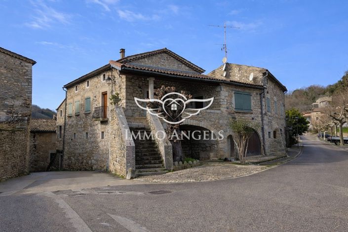 Image No.2-7 Bed House for sale