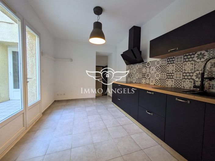 Image No.2-2 Bed House for sale