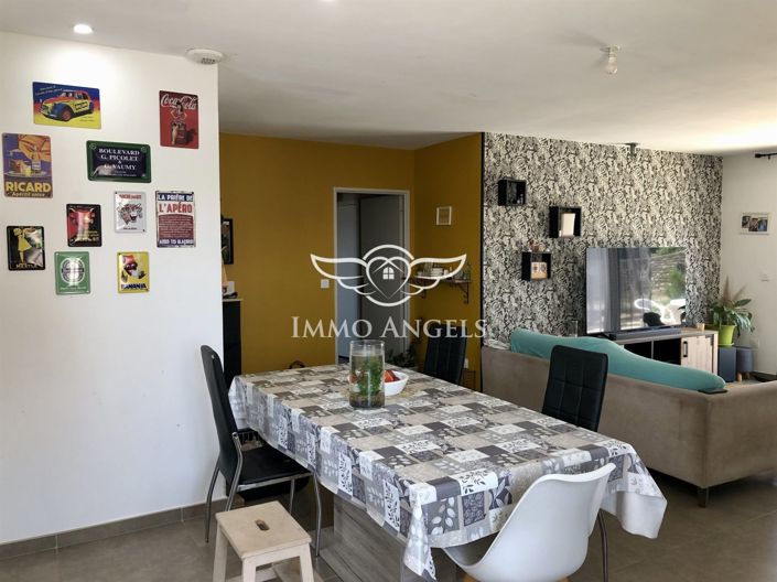 Image No.5-3 Bed House for sale