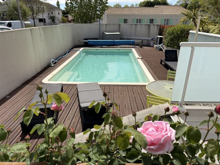 Image No.21-3 Bed House for sale