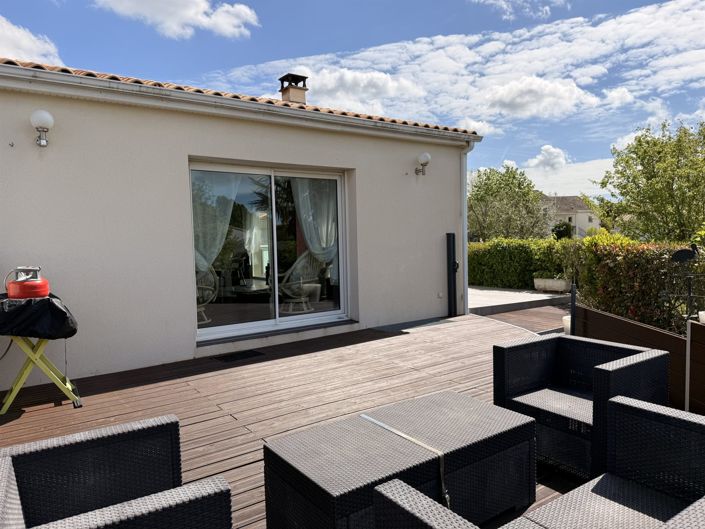 Image No.23-3 Bed House for sale
