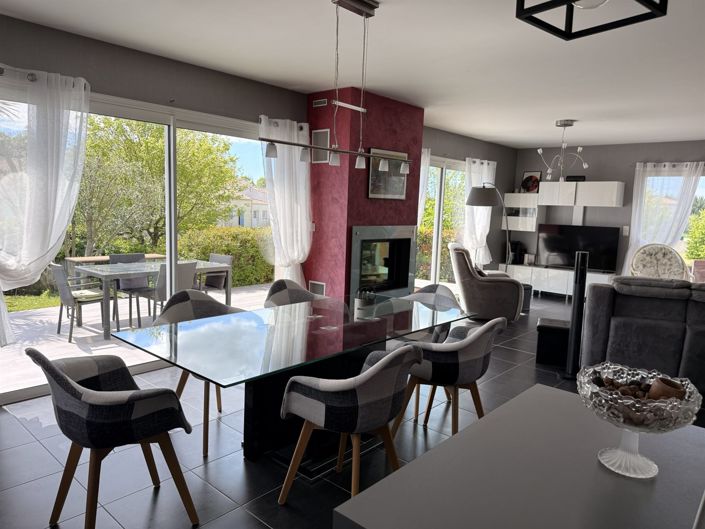 Image No.4-3 Bed House for sale