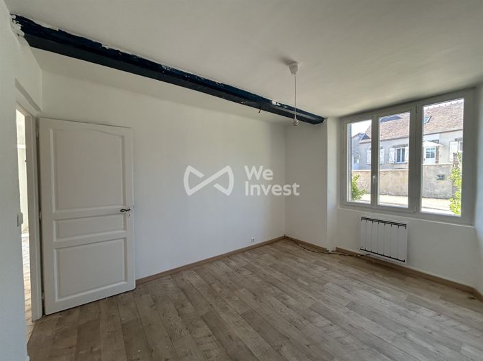 Image No.11-6 Bed House for sale