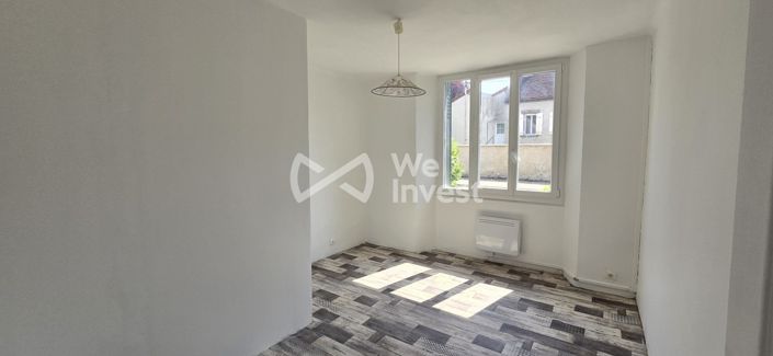 Image No.8-6 Bed House for sale