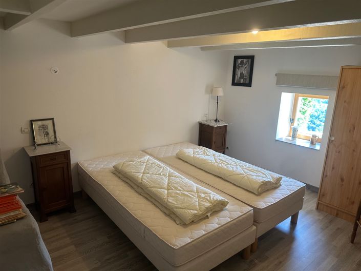 Image No.54-4 Bed House for sale