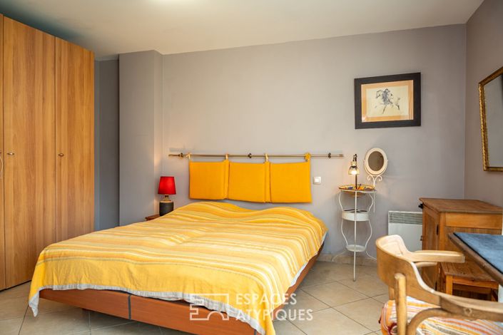 Image No.10-4 Bed House for sale