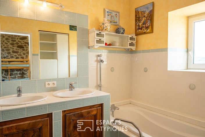 Image No.9-4 Bed House for sale