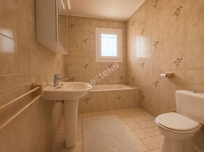 Image No.14-4 Bed House for sale