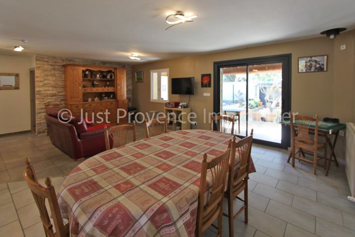 Image No.3-2 Bed House for sale