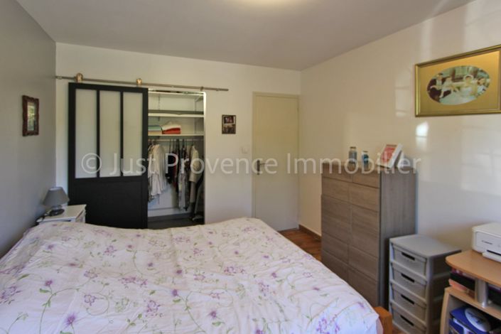 Image No.7-2 Bed House for sale