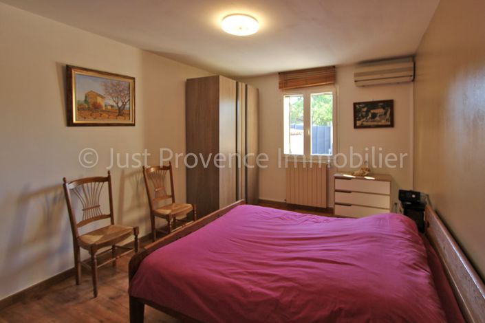 Image No.9-2 Bed House for sale