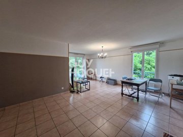 1 - Albi, Apartment