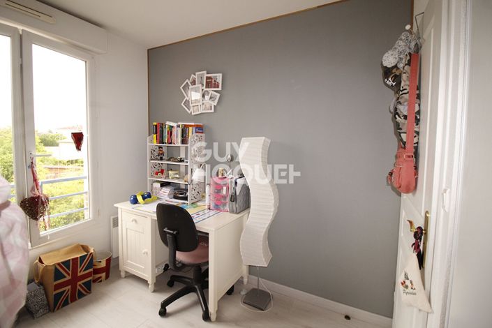 Image No.10-3 Bed Apartment for sale
