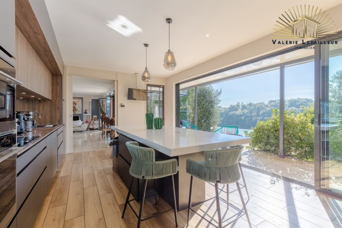Image No.7-4 Bed House for sale