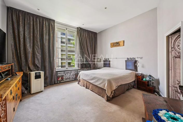 Image No.19-7 Bed House for sale