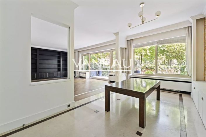 Image No.6-4 Bed Apartment for sale