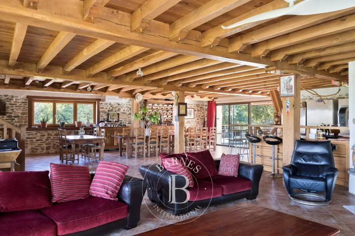 Image No.4-7 Bed House for sale