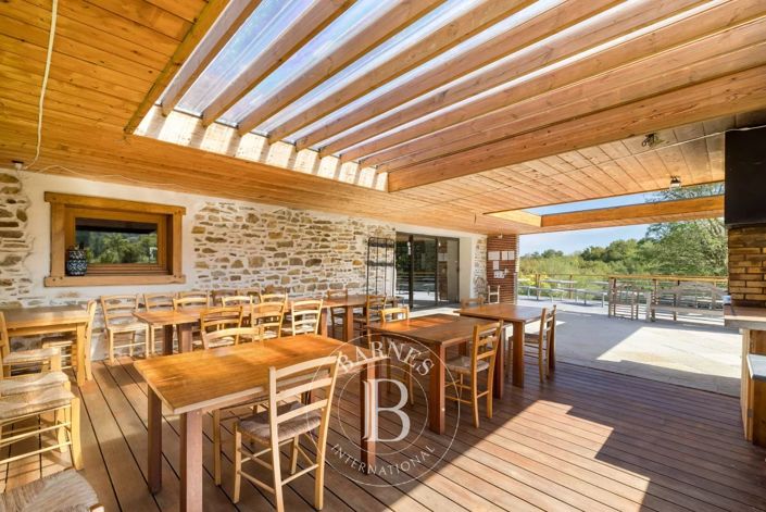 Image No.5-7 Bed House for sale