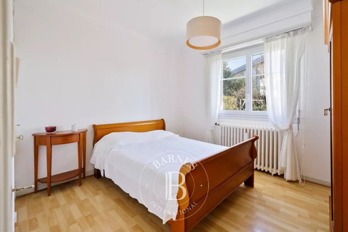 Image No.11-4 Bed House for sale