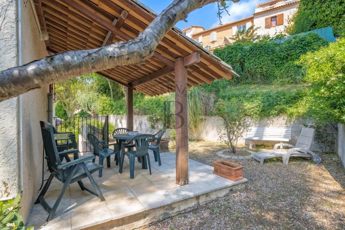 Image No.18-3 Bed House for sale