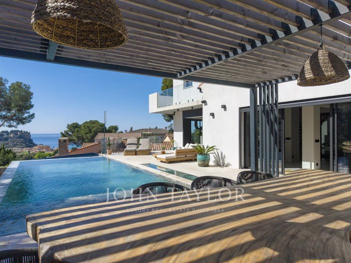 Image No.10-7 Bed House for sale