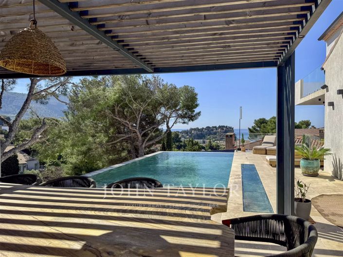 Image No.19-7 Bed House for sale