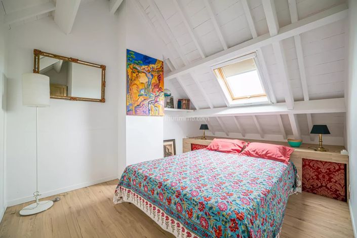 Image No.18-4 Bed House for sale