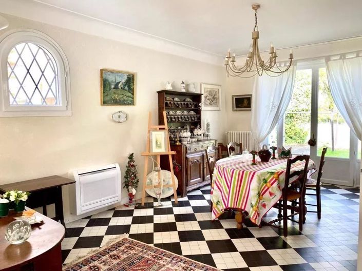 Image No.19-4 Bed House for sale