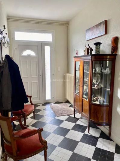 Image No.4-4 Bed House for sale