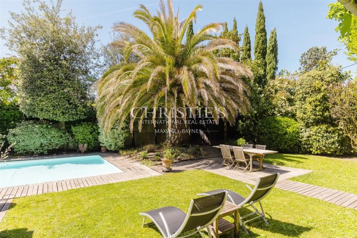 Image No.20-5 Bed House for sale