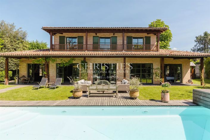 Image No.23-5 Bed House for sale