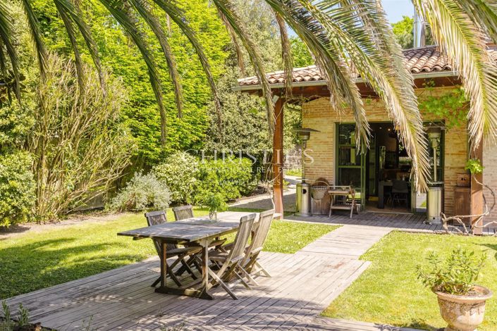 Image No.25-5 Bed House for sale