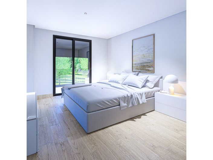 Image No.12-4 Bed House for sale