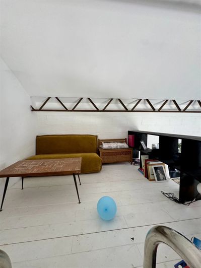 Image No.5-3 Bed House for sale