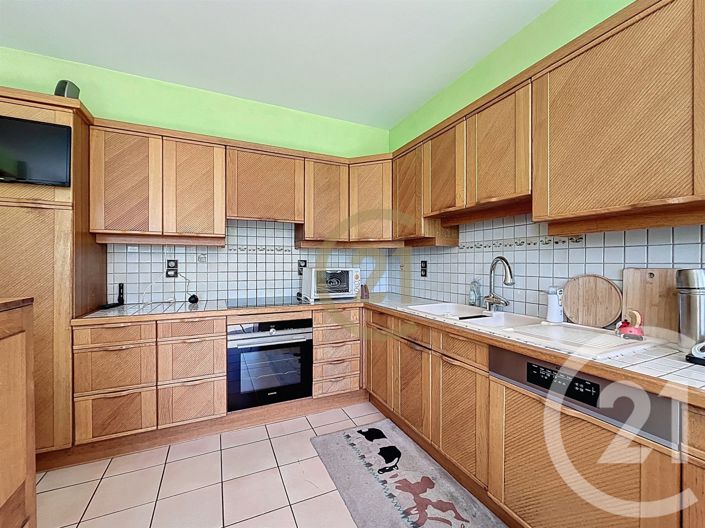 Image No.15-4 Bed House for sale