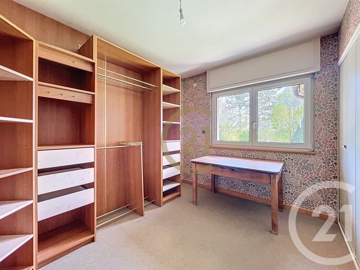 Image No.17-4 Bed House for sale