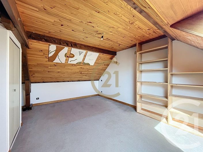 Image No.31-4 Bed House for sale
