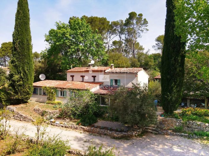 Image No.18-4 Bed House for sale